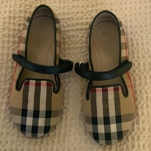 Burberry girl shoes
